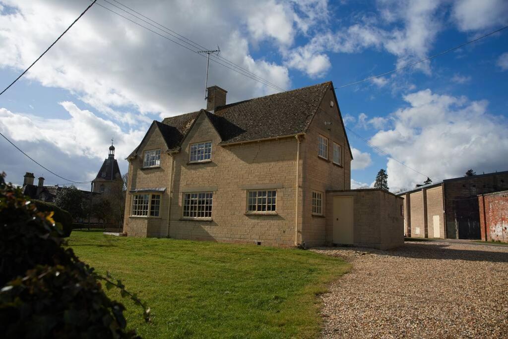 Garden House Villa Cirencester Exterior photo
